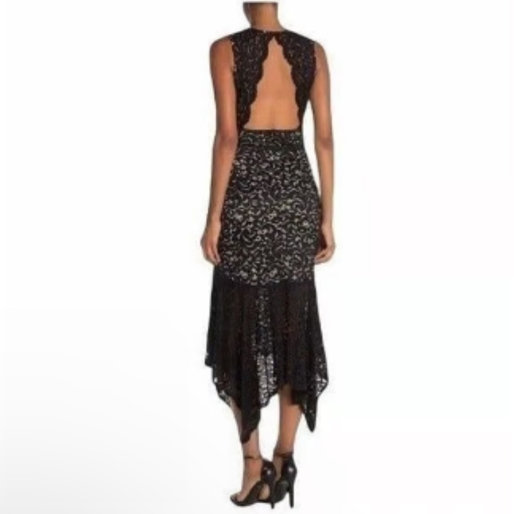 Midi lace dress